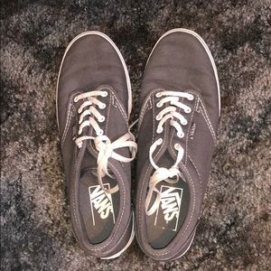 Vans Sneakers